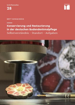 Konservierung und Restaurierung in der deutschen Bodendenkmalpflege. Selbstverständnis – Standort – Aufgaben (Schriftenreihe des Bayerischen Landesamtes für Denkmalpflege, Bd. 28), Kunstverlag Josef Fink, ISBN 978-3-95976-534-3